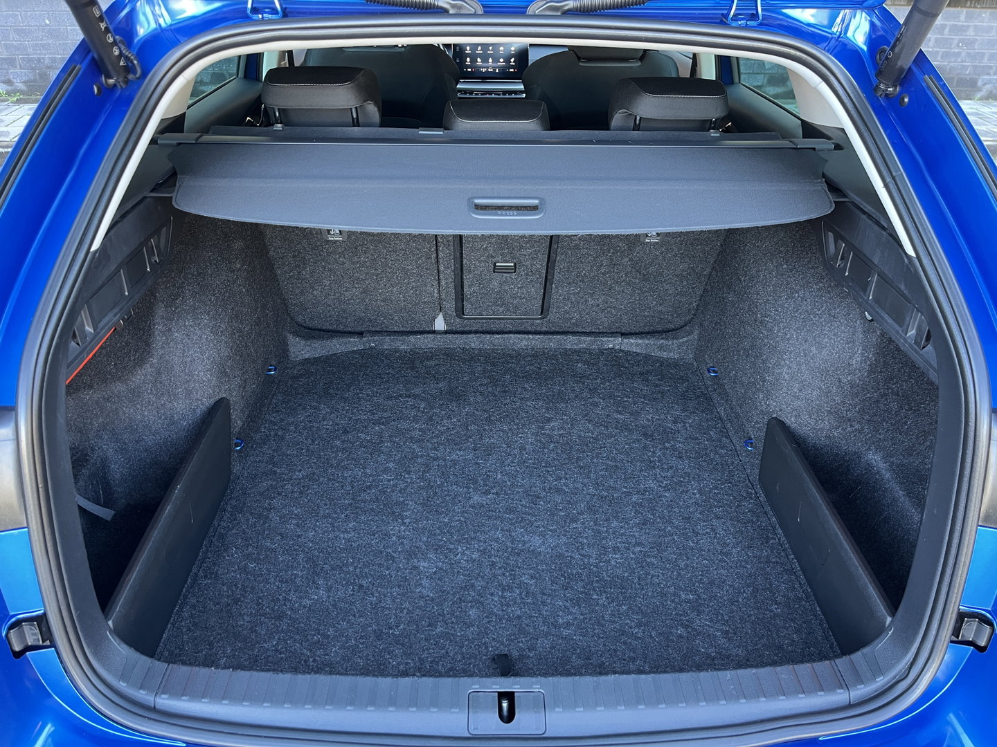 Škoda Octavia Combi 1.5 e-TSI Business Edition | Keyless Go/Entry | Apple Carplay | Cruise Control | Airconditioning |