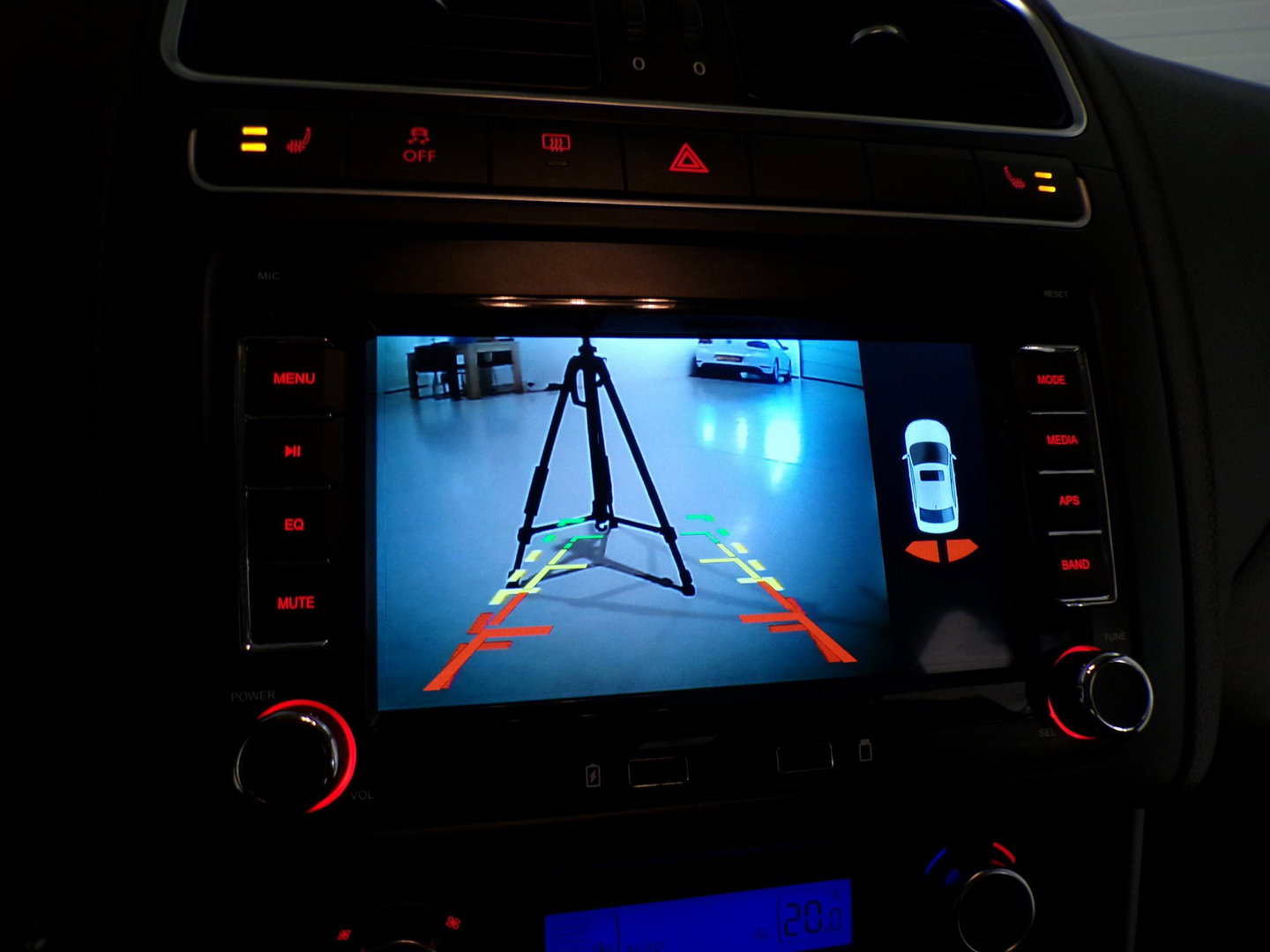 Volkswagen Polo 1.4-16V Comfortline "Origineel NL!" Automaat ! Apple-Carplay Stoelverwarming Camera "1e eigenaar" Navigatie Cruise