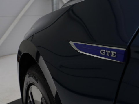 Volkswagen Passat Variant 1.4 TSI PHEV GTE Business | SOH 92,8% | Adaptive Cruise | Stoelverwarming | Massage | Camera | LED | Carplay | Climate control