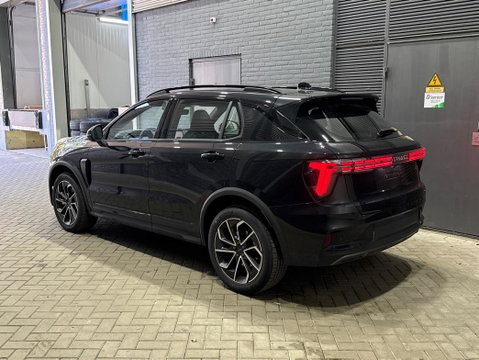Lynk & Co 01 Lynk&co 1.5 Core | ACC | Camera | Carplay | 19 inch | LED | Draadloos opladen