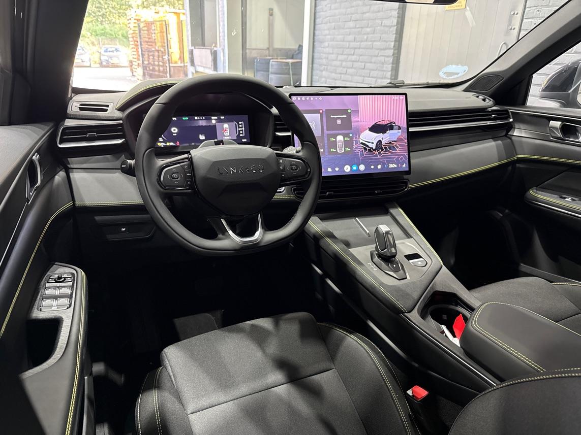 Lynk & Co 01 Lynk&co 1.5 Core | ACC | Camera | Carplay | 19 inch | LED | Draadloos opladen
