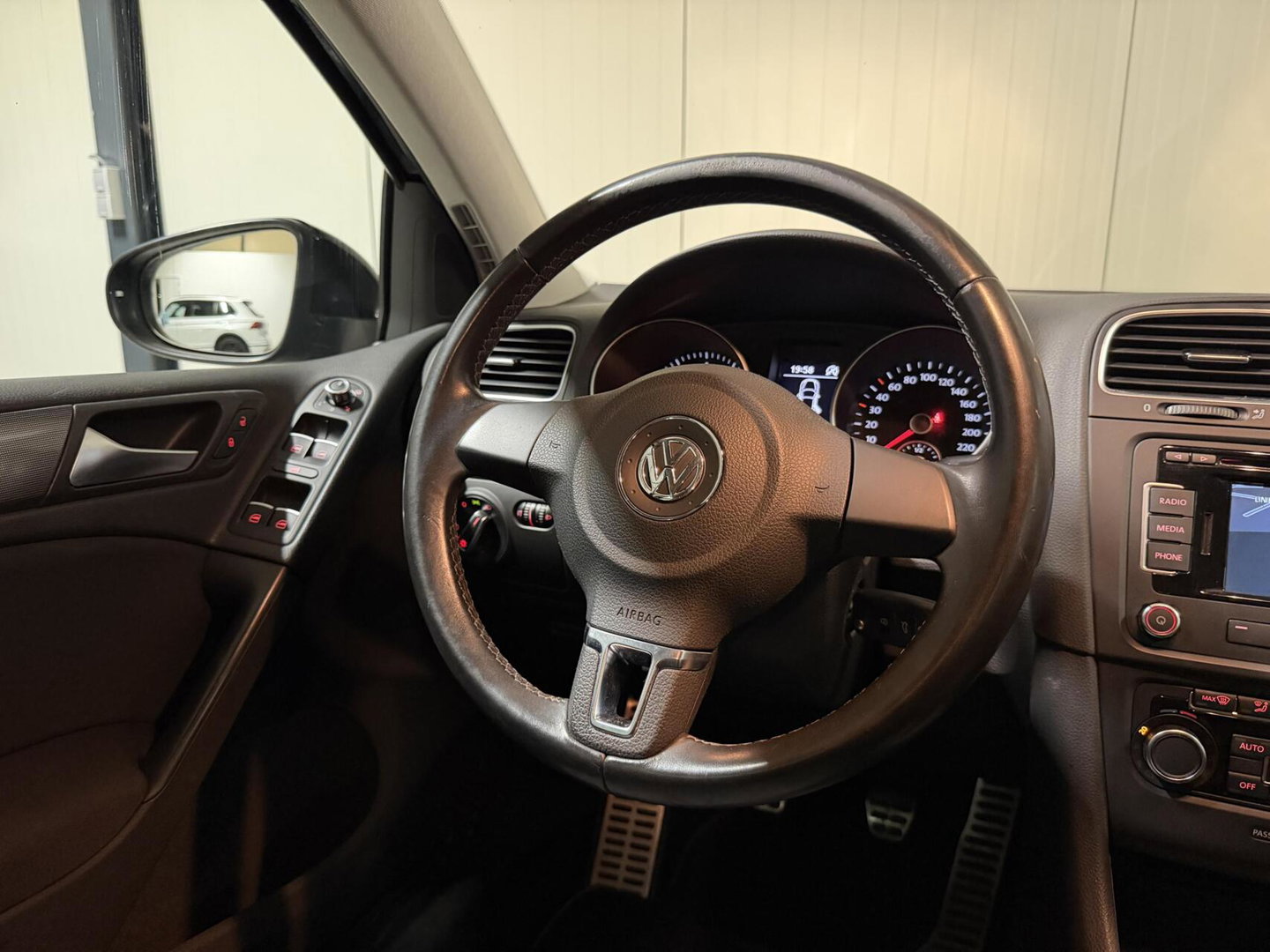 Volkswagen Golf 1.2 TSI Style Navi Cruise Clima Trekhaak NAP