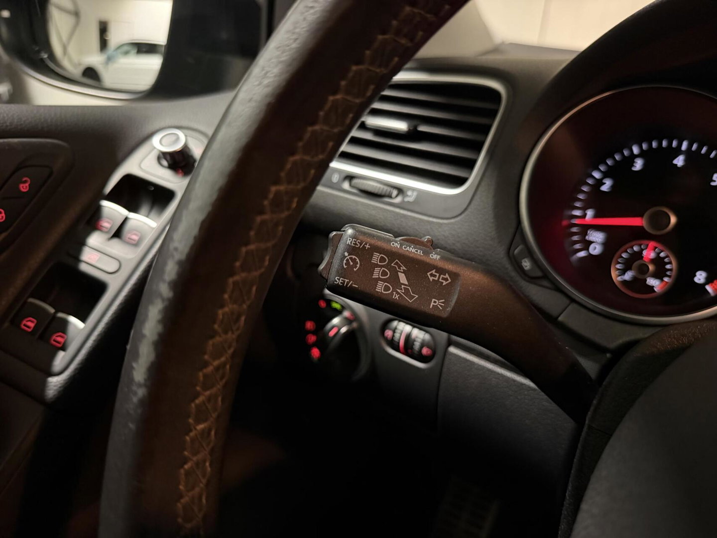 Volkswagen Golf 1.2 TSI Style Navi Cruise Clima Trekhaak NAP
