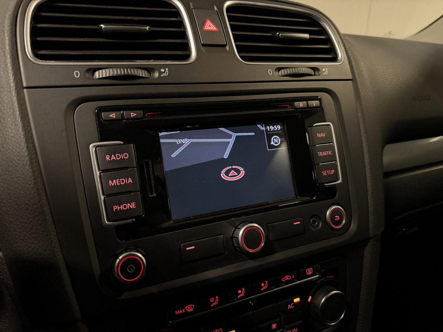 Volkswagen Golf 1.2 TSI Style Navi Cruise Clima Trekhaak NAP
