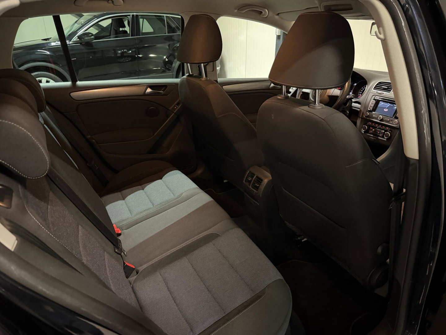 Volkswagen Golf 1.2 TSI Style Navi Cruise Clima Trekhaak NAP