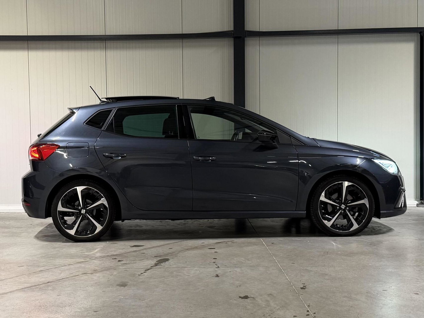 SEAT Ibiza 1.5 TSI FR 150PK DSG Pano Virtual Facelift LED