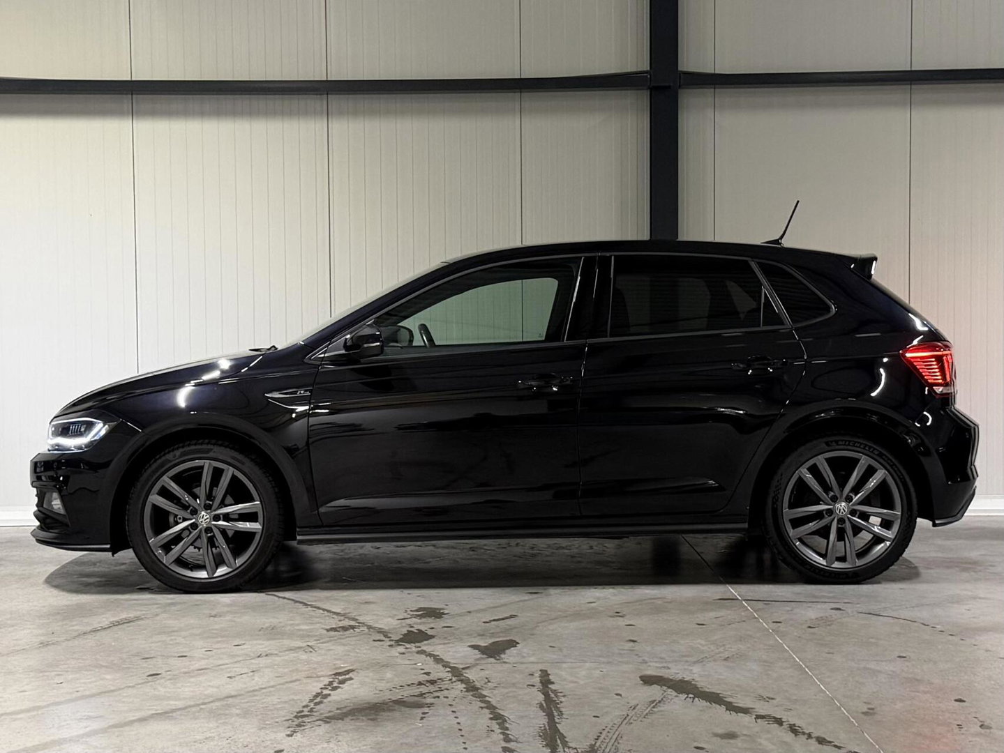 Volkswagen Polo 1.0 TSI R-line Virtual LED Stoelverwarming