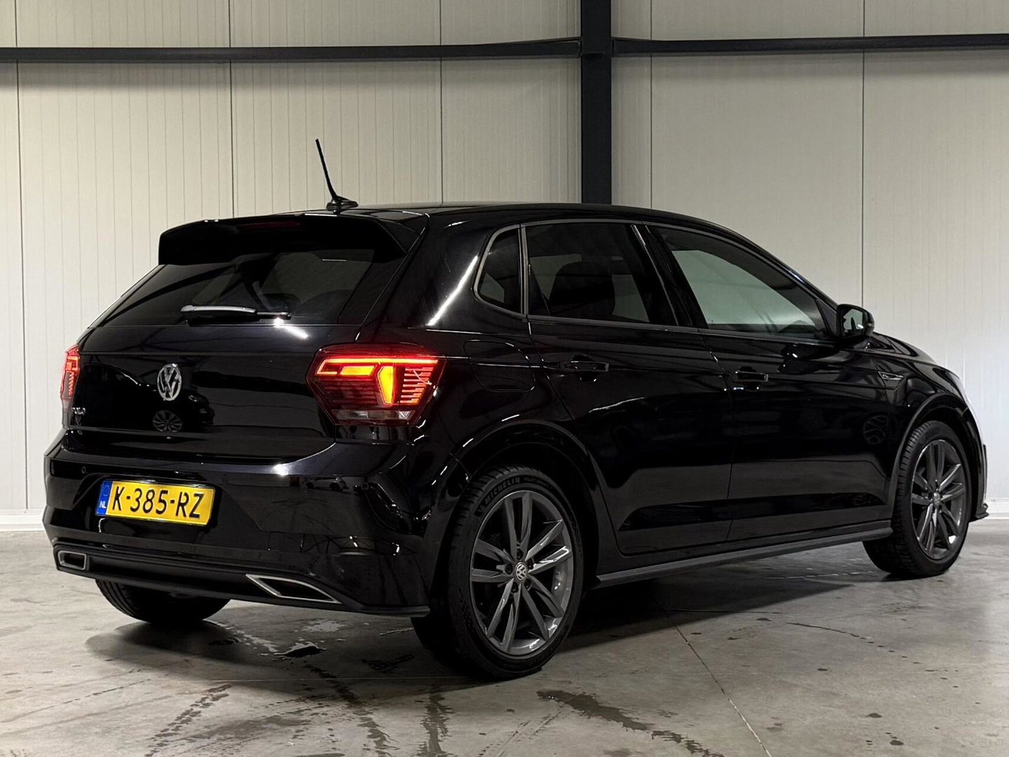 Volkswagen Polo 1.0 TSI R-line Virtual LED Stoelverwarming