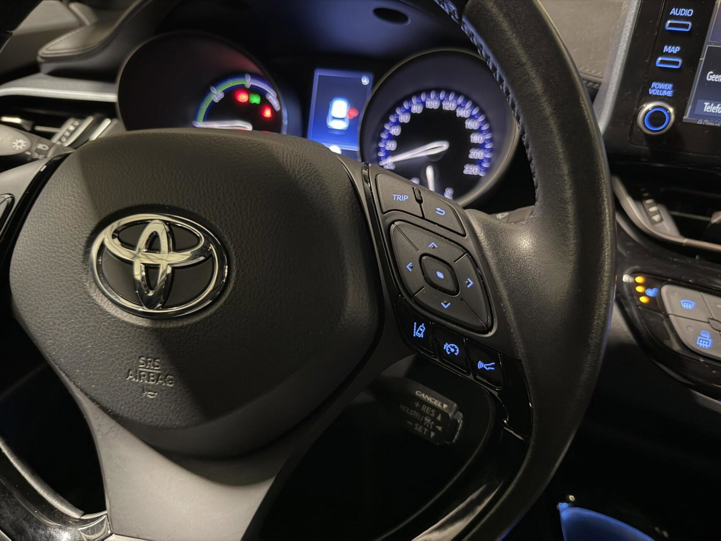 Toyota C-HR 2.0 Hybrid 184PK Style Navi Dodehoek Camera JBL