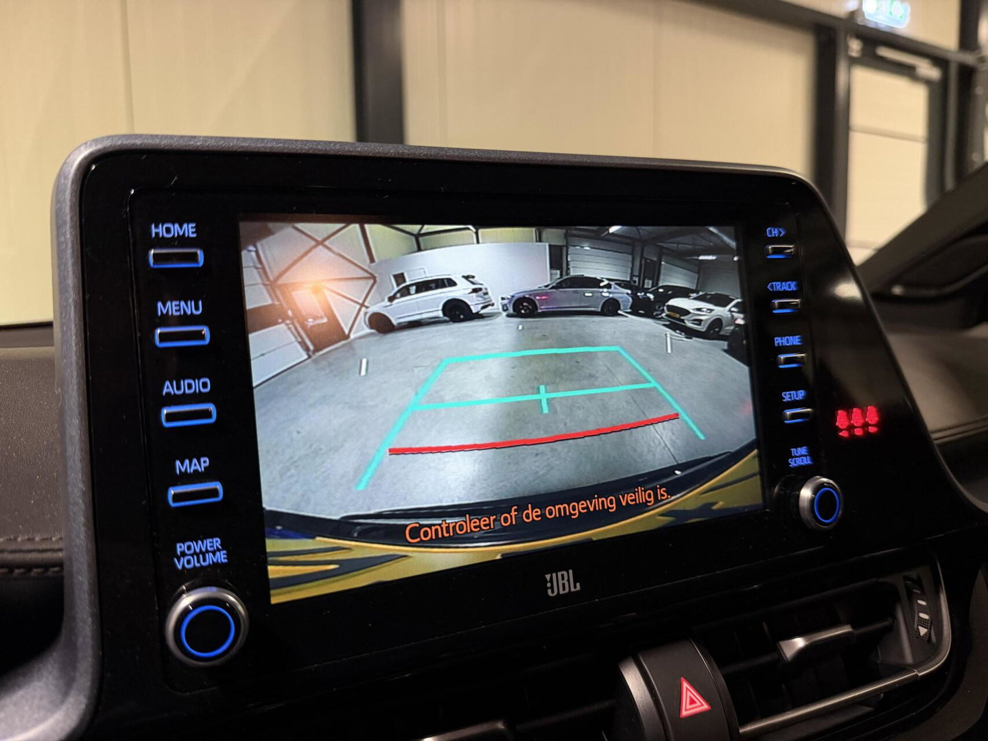 Toyota C-HR 2.0 Hybrid 184PK Style Navi Dodehoek Camera JBL