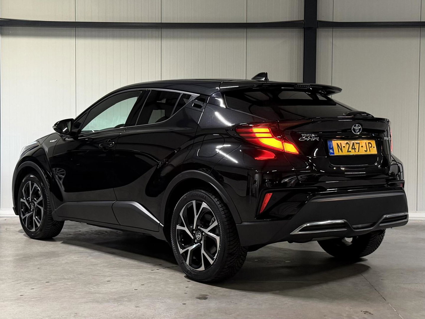 Toyota C-HR 2.0 Hybrid 184PK Style Navi Dodehoek Camera JBL