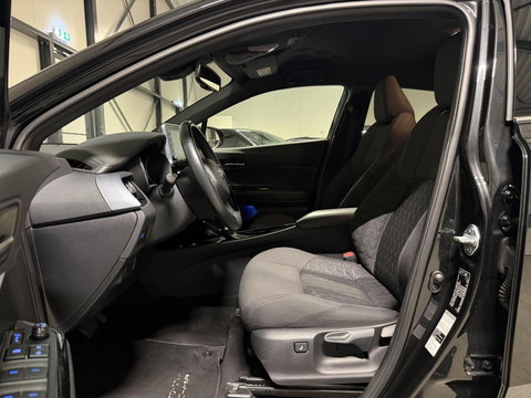 Toyota C-HR 2.0 Hybrid 184PK Style Navi Dodehoek Camera JBL