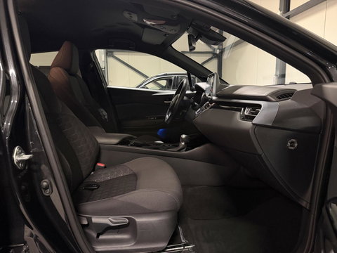 Toyota C-HR 2.0 Hybrid 184PK Style Navi Dodehoek Camera JBL