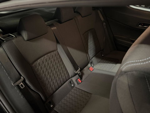 Toyota C-HR 2.0 Hybrid 184PK Style Navi Dodehoek Camera JBL