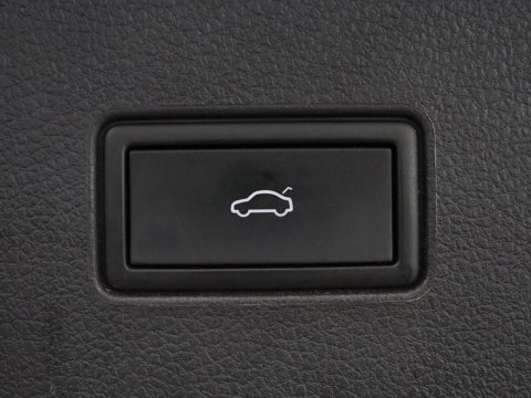 Volkswagen Passat Variant 1.4 TSI PHEV GTE Business | SOH 92,8% | Adaptive Cruise | Stoelverwarming | Massage | Camera | LED | Carplay | Climate control