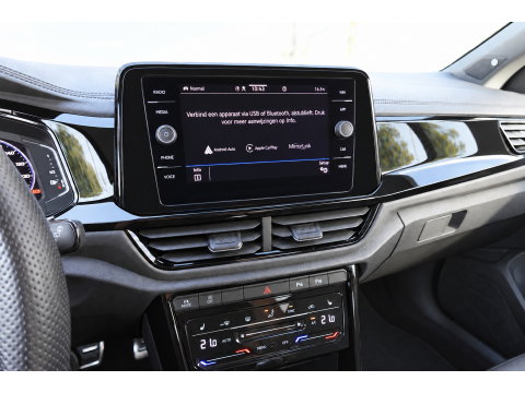 Volkswagen T-Roc 1.5 TSI R-Line PANO BEATS ASCOT GREY VOL