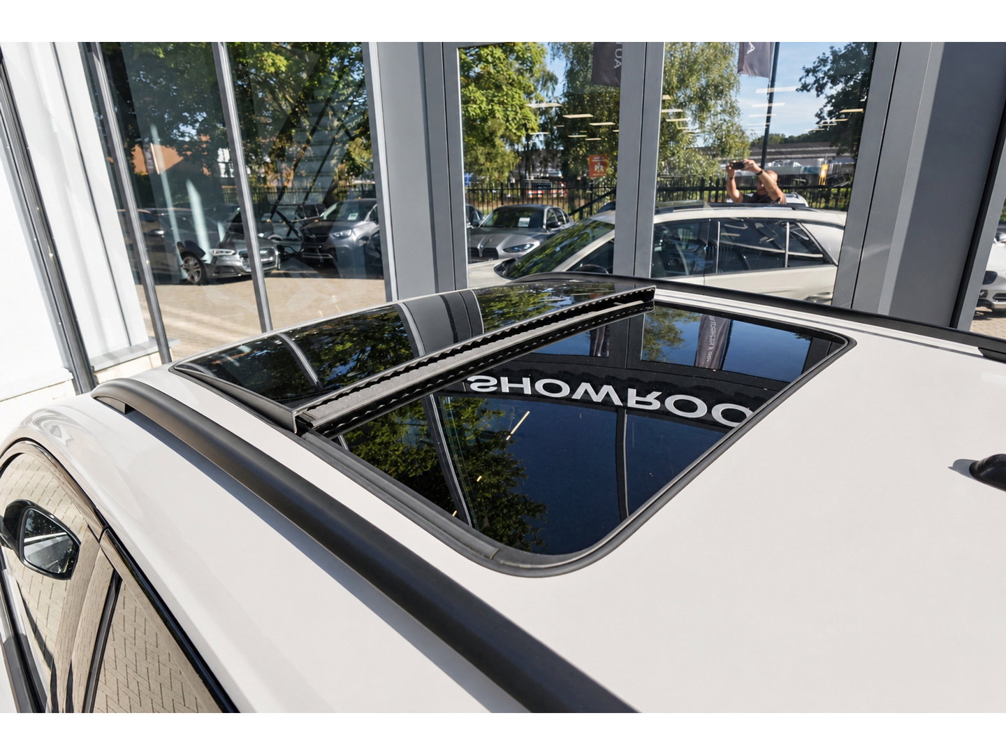 Volkswagen T-Roc 1.5 TSI R-Line PANO BEATS ASCOT GREY VOL