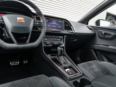 SEAT Leon ST 2.0 TSI CUPRA R 4DRIVE BLACKNESS GREY CARBON
