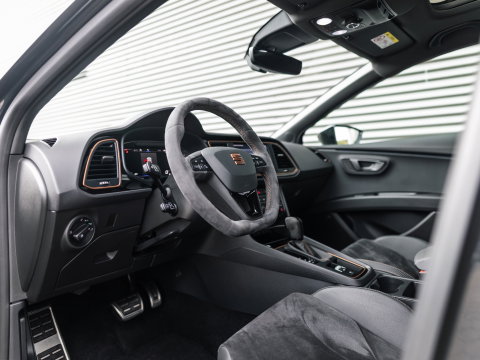 SEAT Leon ST 2.0 TSI CUPRA R 4DRIVE BLACKNESS GREY CARBON