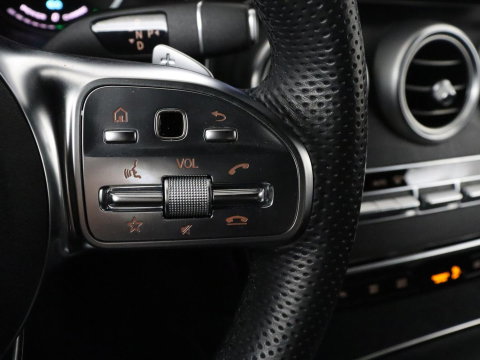 Mercedes-Benz GLC 300e 4MATIC Premium Plus
