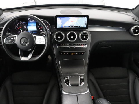 Mercedes-Benz GLC 300e 4MATIC Premium Plus
