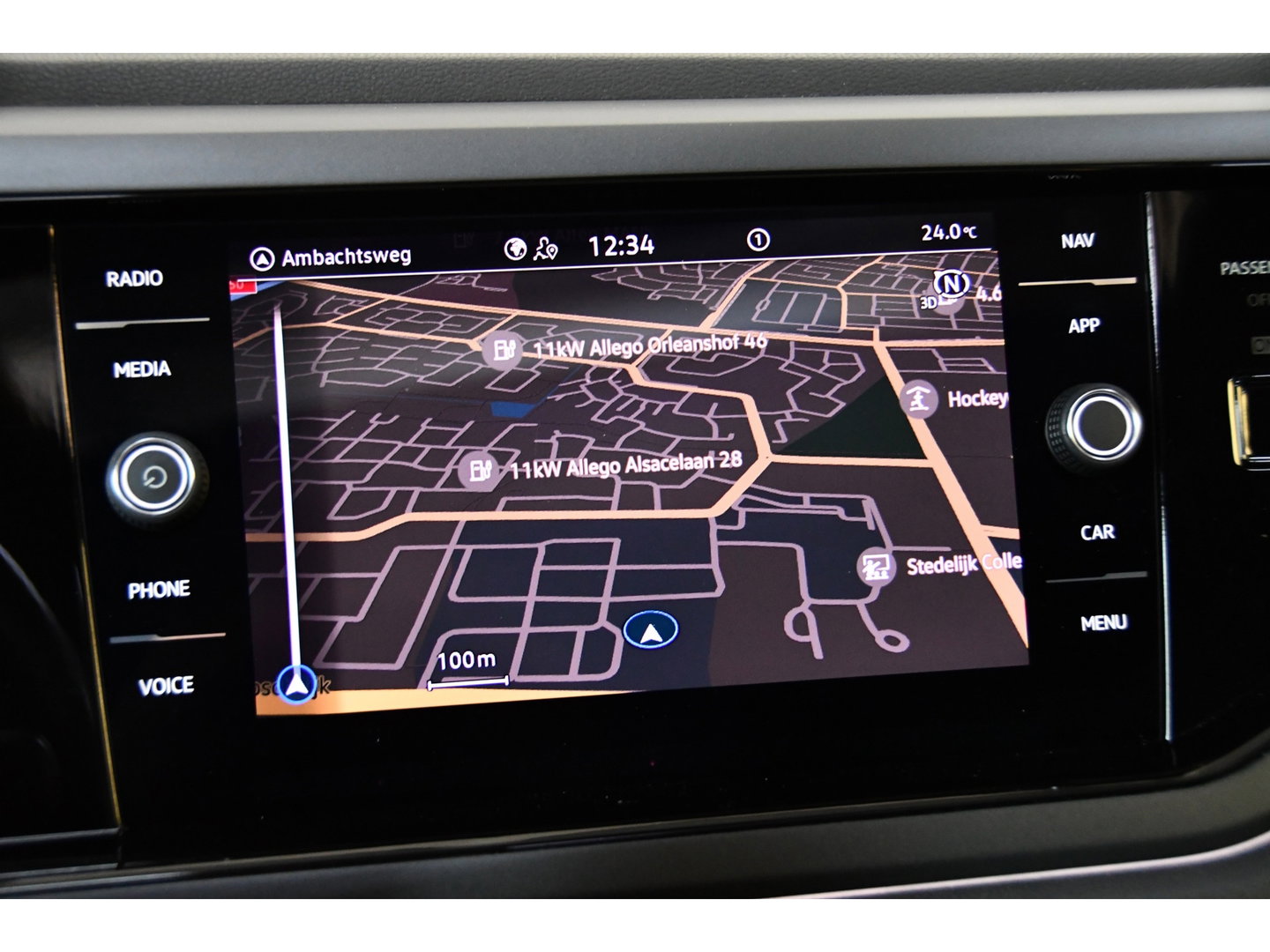 Volkswagen Taigo 1.5 R-Line Schuifkanteldak, Apple Carplay