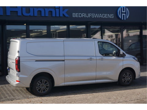 Ford Transit Custom 340L 218PK 71KWH Limited Elektrisch AUT BPM VRIJ!! Navi, ACC, 360° Cam, 17" LM NR. EC31