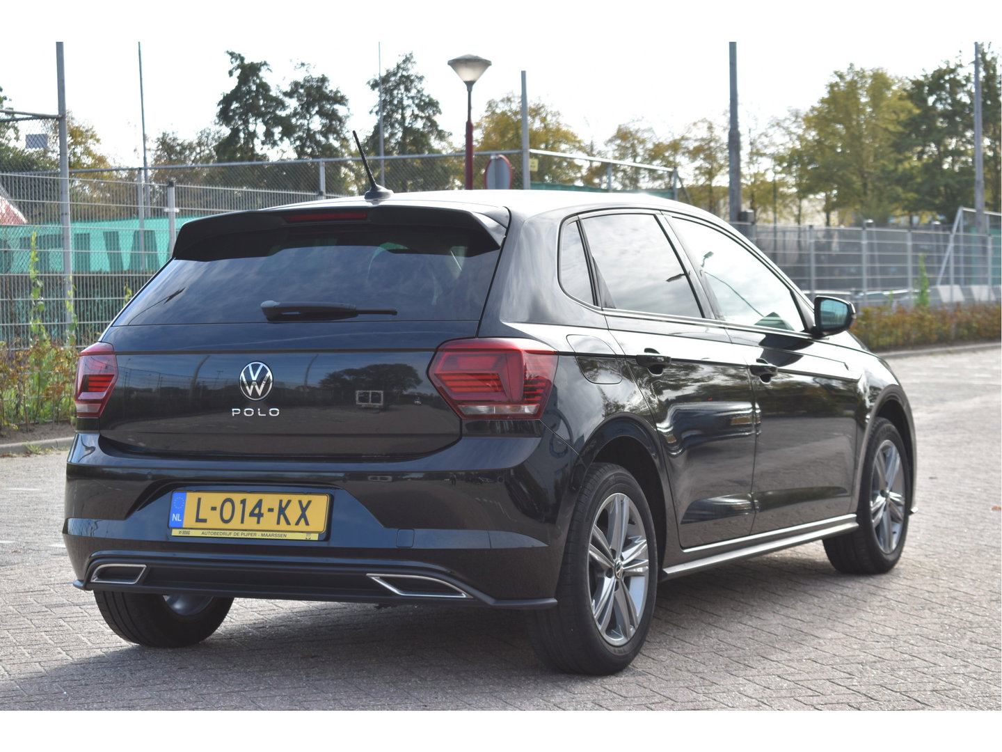 Volkswagen Polo 1.0 TSI R-Line Edition Executive 96 pk | NL-Auto | Carplay | Autom.airco | Adapt.CC | DAB | PDC rondom | LM-Velgen | NAP