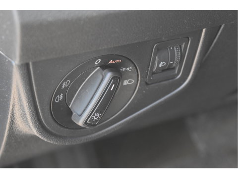 Volkswagen Polo 1.0 TSI R-Line Edition Executive 96 pk | NL-Auto | Carplay | Autom.airco | Adapt.CC | DAB | PDC rondom | LM-Velgen | NAP