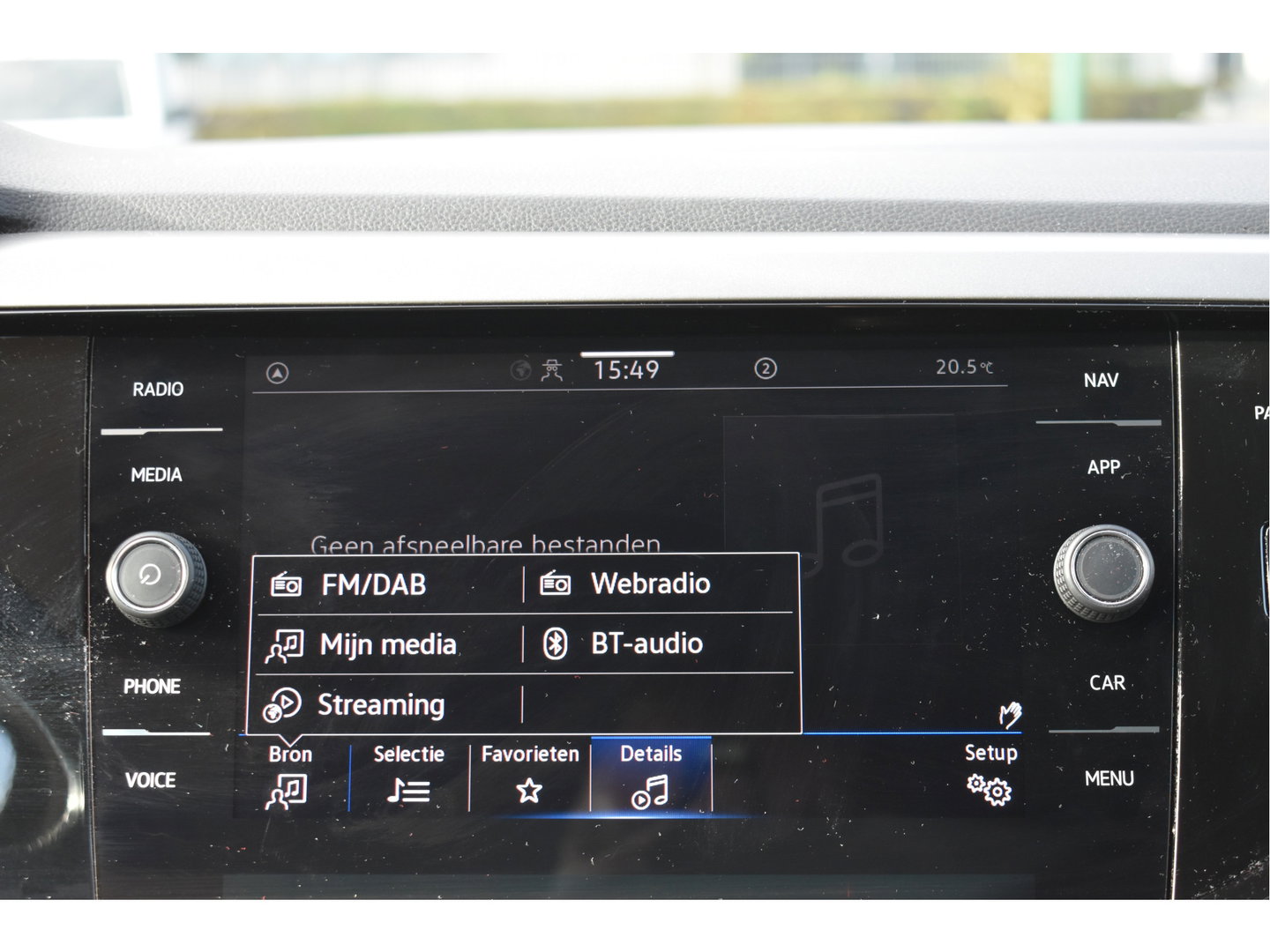 Volkswagen Polo 1.0 TSI R-Line Edition Executive 96 pk | NL-Auto | Carplay | Autom.airco | Adapt.CC | DAB | PDC rondom | LM-Velgen | NAP