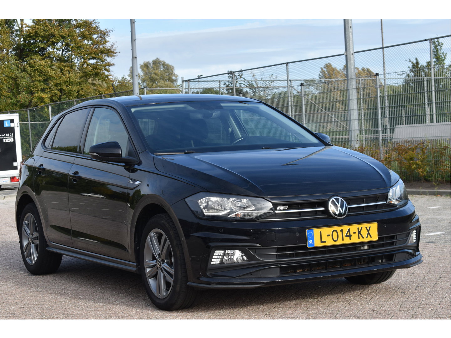 Volkswagen Polo 1.0 TSI R-Line Edition Executive 96 pk | NL-Auto | Carplay | Autom.airco | Adapt.CC | DAB | PDC rondom | LM-Velgen | NAP