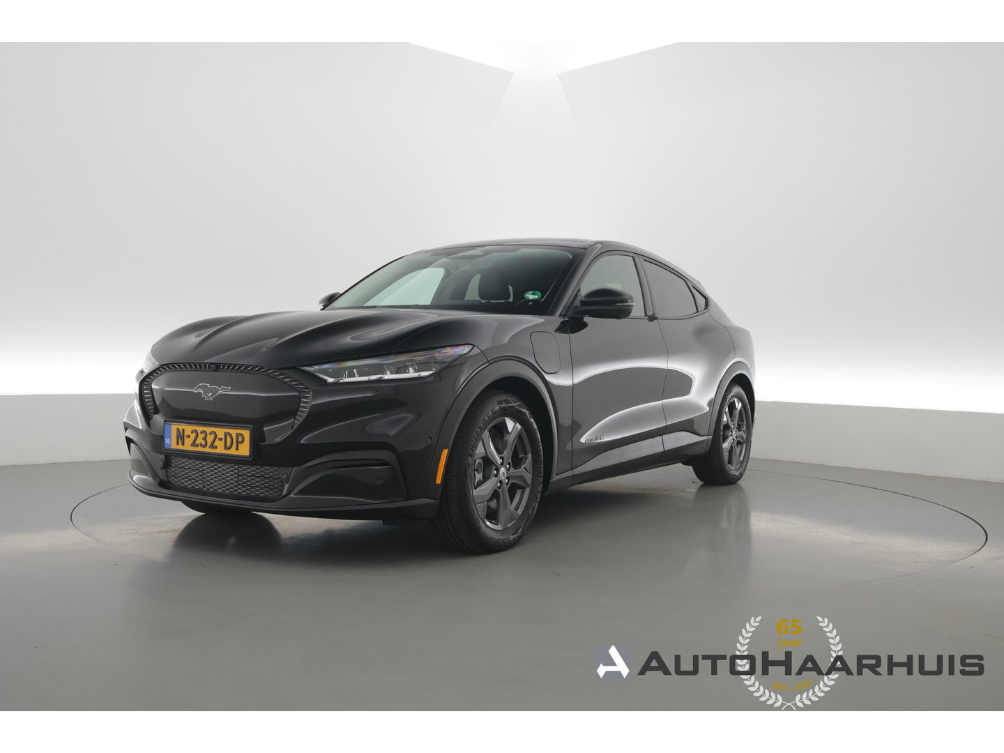 Ford Mustang Mach-E RWD 75 kWh | Rijklaar! | SOH 92% | B&O Audio | Leder |  360cam | Afn. Trekhaak | Adapt. Cruise