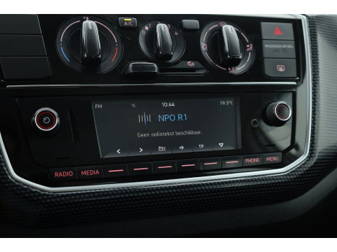 Volkswagen up! 1.0 BMT move up! | Rijklaar! | Bluetooth | Cruise | All Seasons | PDC A | Airco