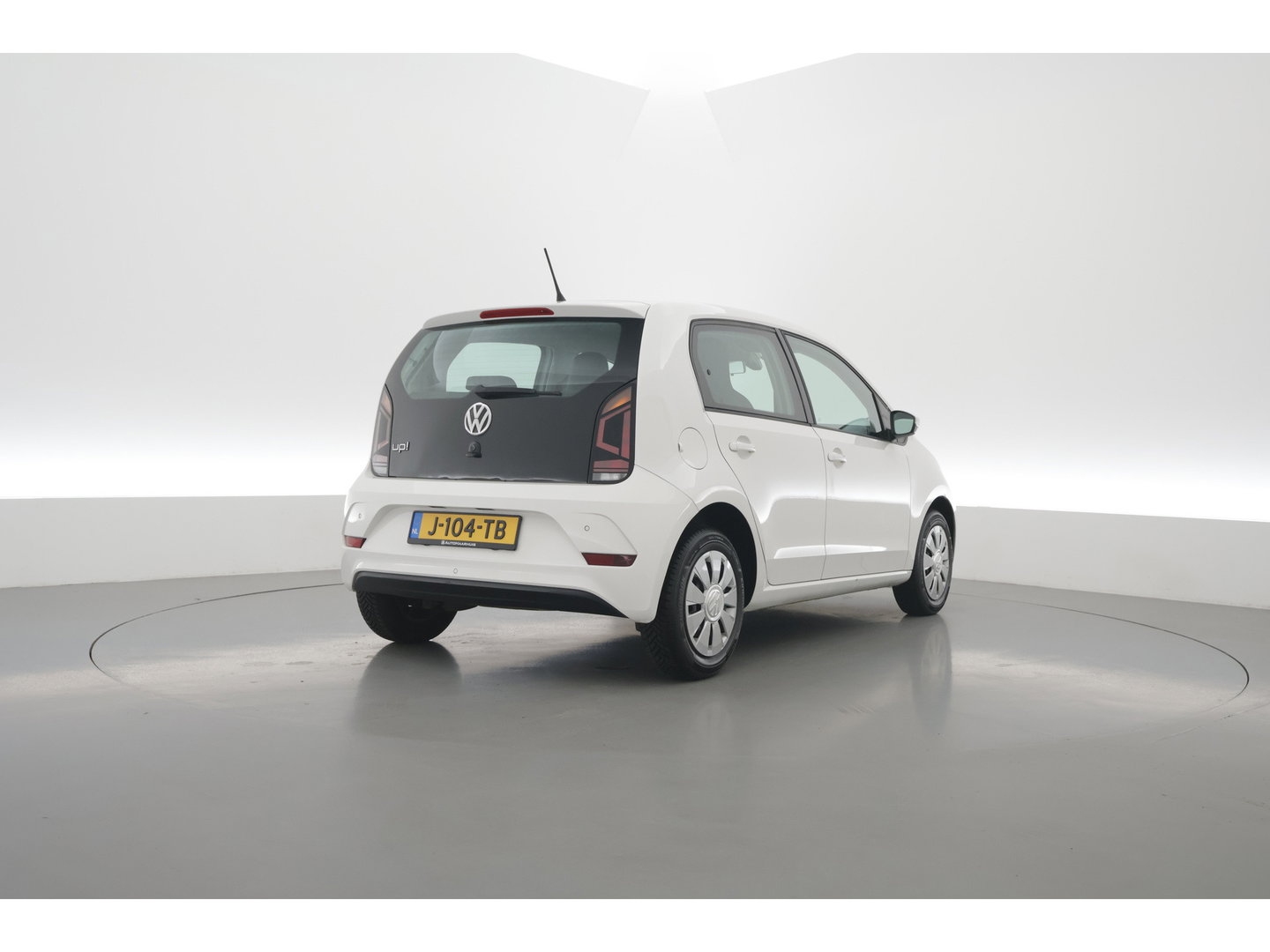 Volkswagen up! 1.0 BMT move up! | Rijklaar! | Bluetooth | Cruise | All Seasons | PDC A | Airco