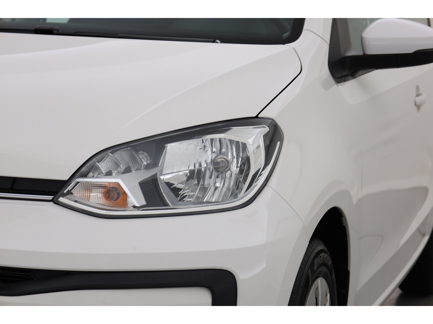 Volkswagen up! 1.0 BMT move up! | Rijklaar! | Bluetooth | Cruise | All Seasons | PDC A | Airco
