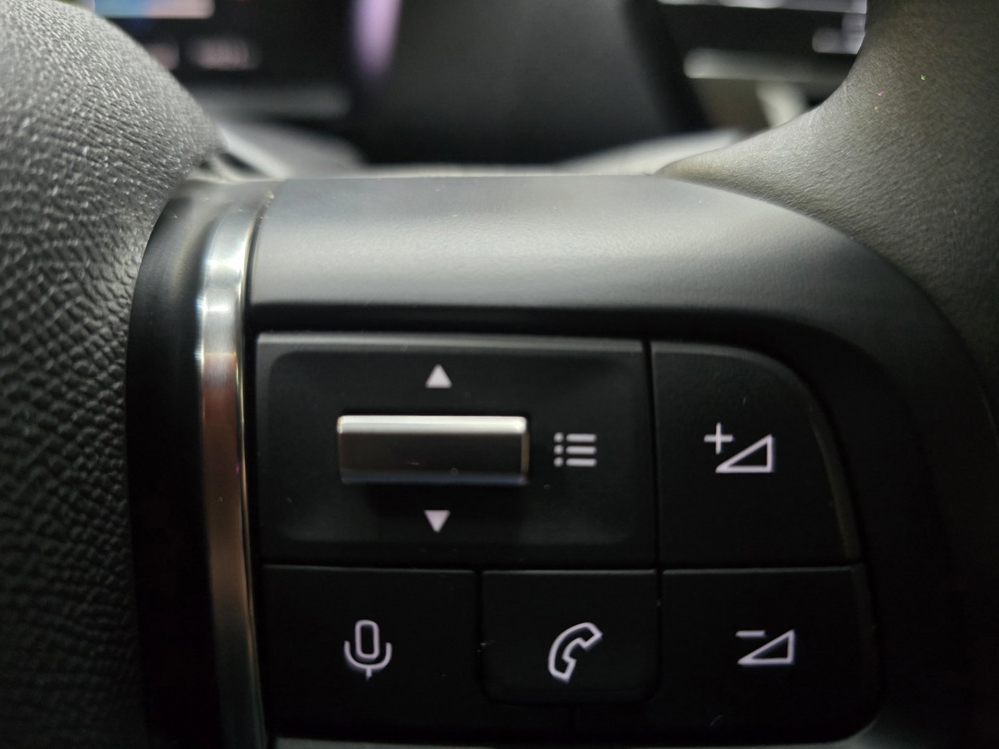 Citroën Ë-C4 You 50 kWh Pano HUD PDC Leder Navi Camera LM SOH 90% 18"LM