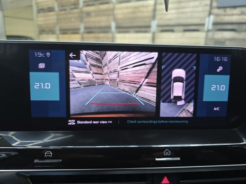 Citroën Ë-C4 You 50 kWh Pano HUD PDC Leder Navi Camera LM SOH 90% 18"LM