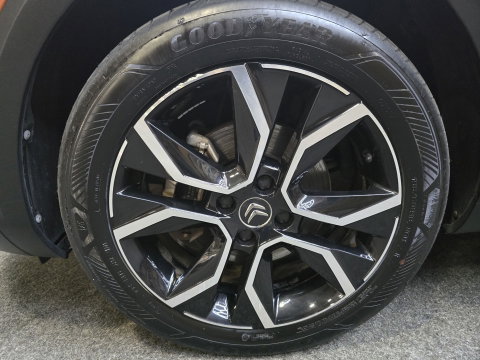 Citroën Ë-C4 You 50 kWh Pano HUD PDC Leder Navi Camera LM SOH 90% 18"LM
