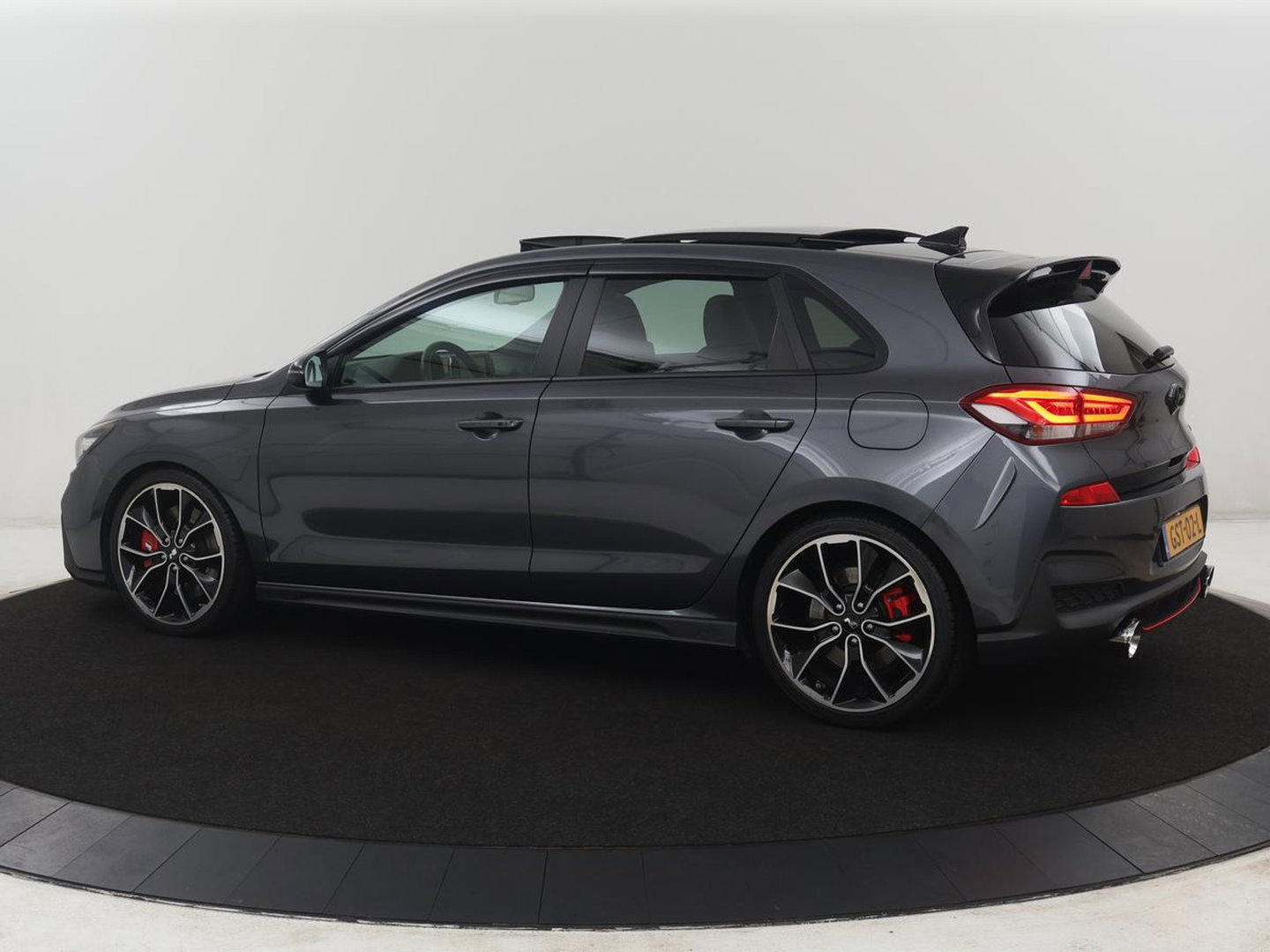 Hyundai i30 2.0 T-GDI N1 Performance | Panoramadak | Memory | Cruise control | Stuur/stoel verwarming | Camera | Park assist | Carplay | Climate control | 19" velgen
