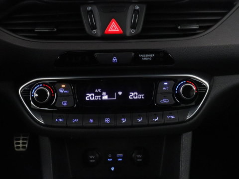 Hyundai i30 2.0 T-GDI N1 Performance | Panoramadak | Memory | Cruise control | Stuur/stoel verwarming | Camera | Park assist | Carplay | Climate control | 19" velgen