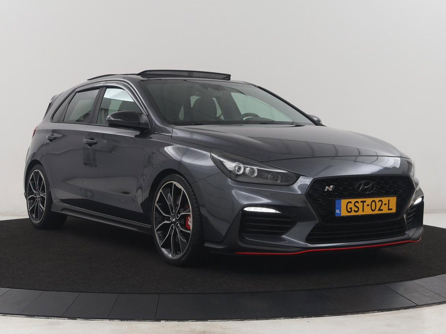 Hyundai i30 2.0 T-GDI N1 Performance | Panoramadak | Memory | Cruise control | Stuur/stoel verwarming | Camera | Park assist | Carplay | Climate control | 19" velgen
