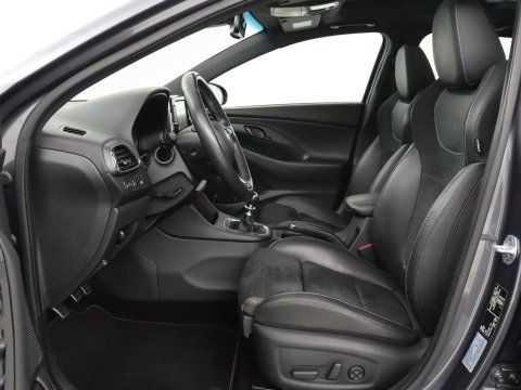 Hyundai i30 2.0 T-GDI N1 Performance | Panoramadak | Memory | Cruise control | Stuur/stoel verwarming | Camera | Park assist | Carplay | Climate control | 19" velgen