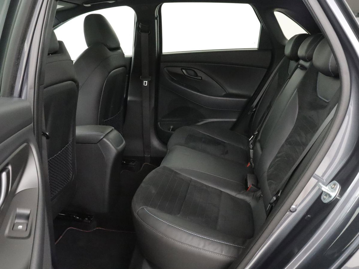 Hyundai i30 2.0 T-GDI N1 Performance | Panoramadak | Memory | Cruise control | Stuur/stoel verwarming | Camera | Park assist | Carplay | Climate control | 19" velgen