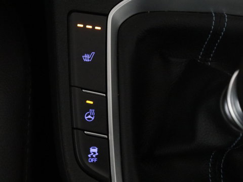 Hyundai i30 2.0 T-GDI N1 Performance | Panoramadak | Memory | Cruise control | Stuur/stoel verwarming | Camera | Park assist | Carplay | Climate control | 19" velgen