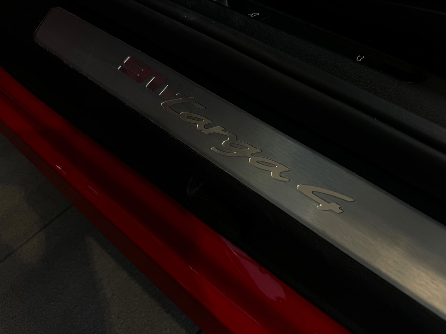 Porsche 911 3.0 4 Targa Cabrio Bose|Memory|Keyles|Sportuitlaat