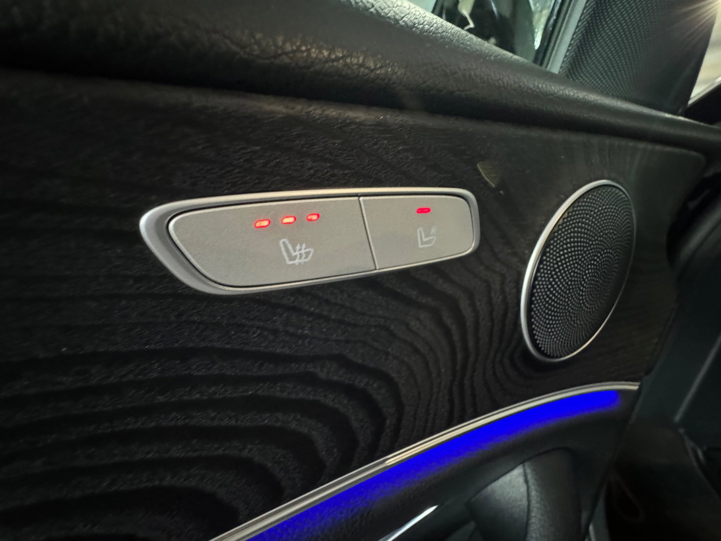 Mercedes-Benz E-Klasse 200 4MATIC Pano|BlindSpot|Cruise Control|Camera