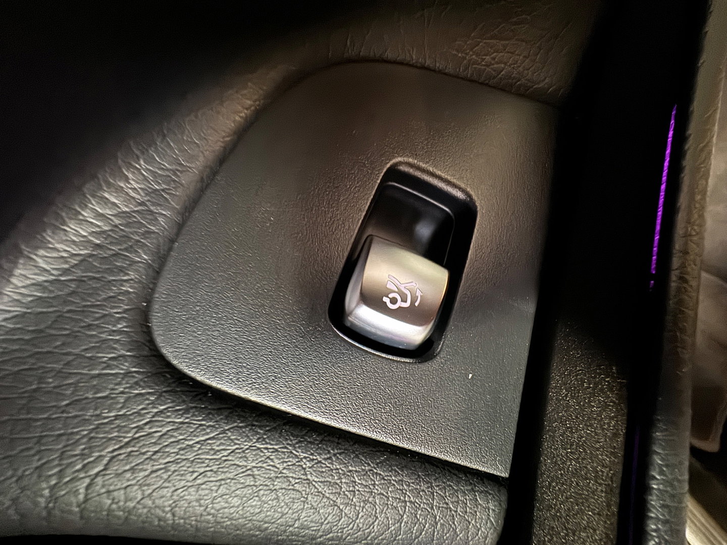Mercedes-Benz E-Klasse 200 4MATIC Pano|BlindSpot|Cruise Control|Camera