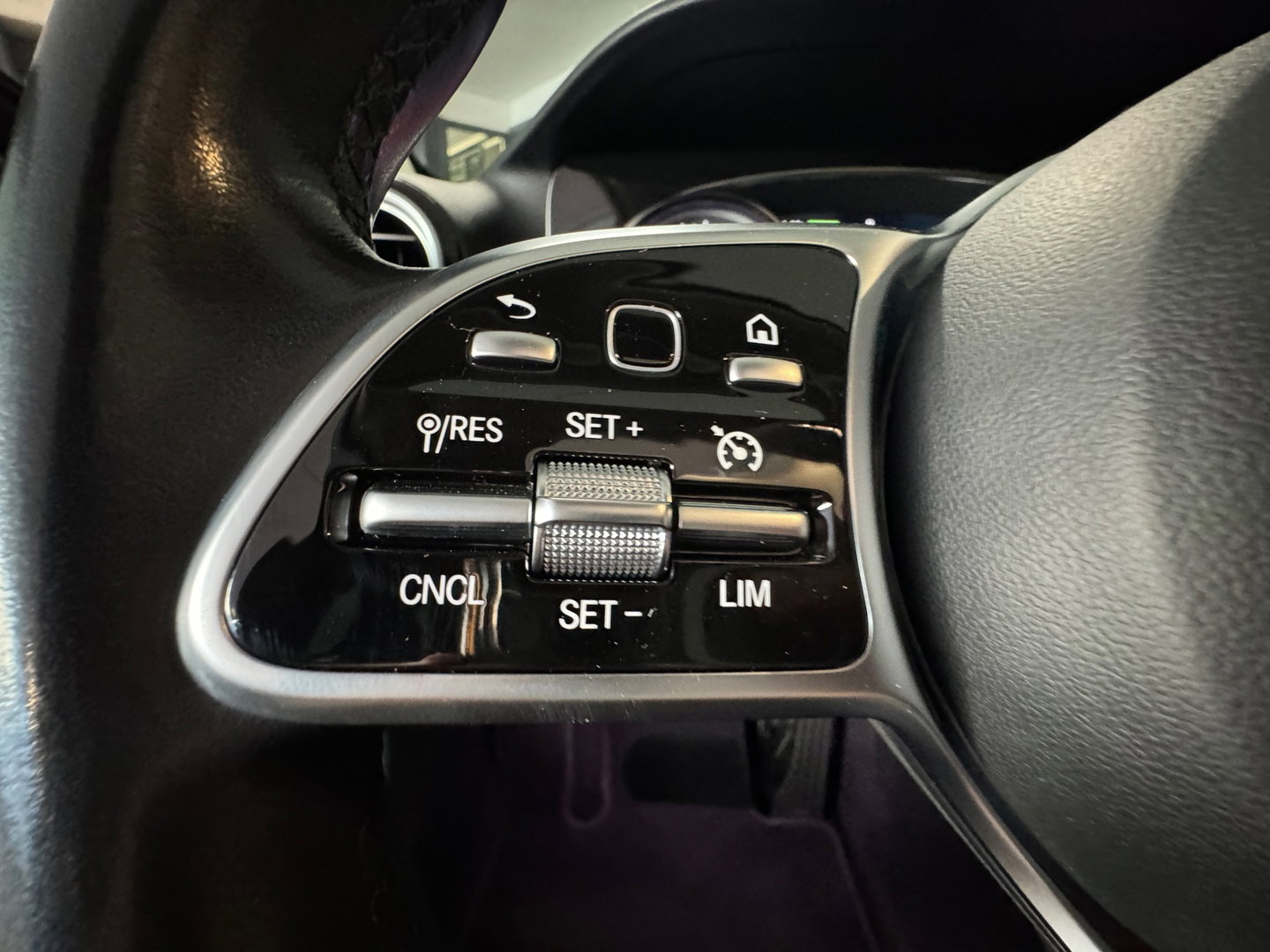 Mercedes-Benz E-Klasse 200 4MATIC Pano|BlindSpot|Cruise Control|Camera