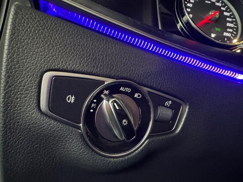 Mercedes-Benz E-Klasse 200 4MATIC Pano|BlindSpot|Cruise Control|Camera