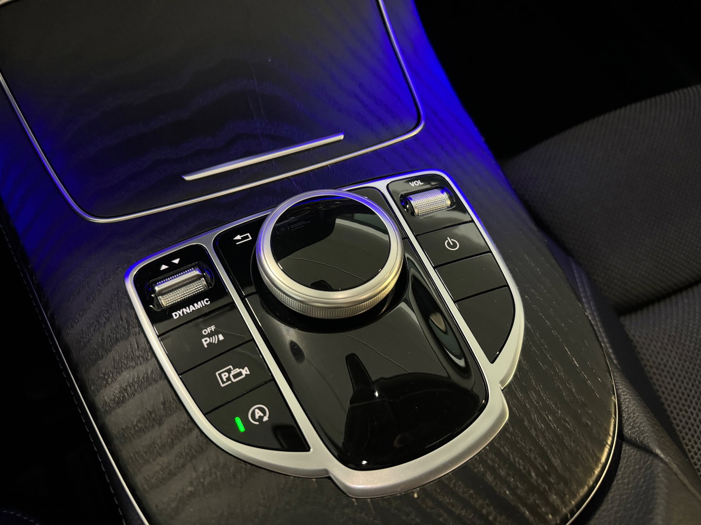 Mercedes-Benz E-Klasse 200 4MATIC Pano|BlindSpot|Cruise Control|Camera